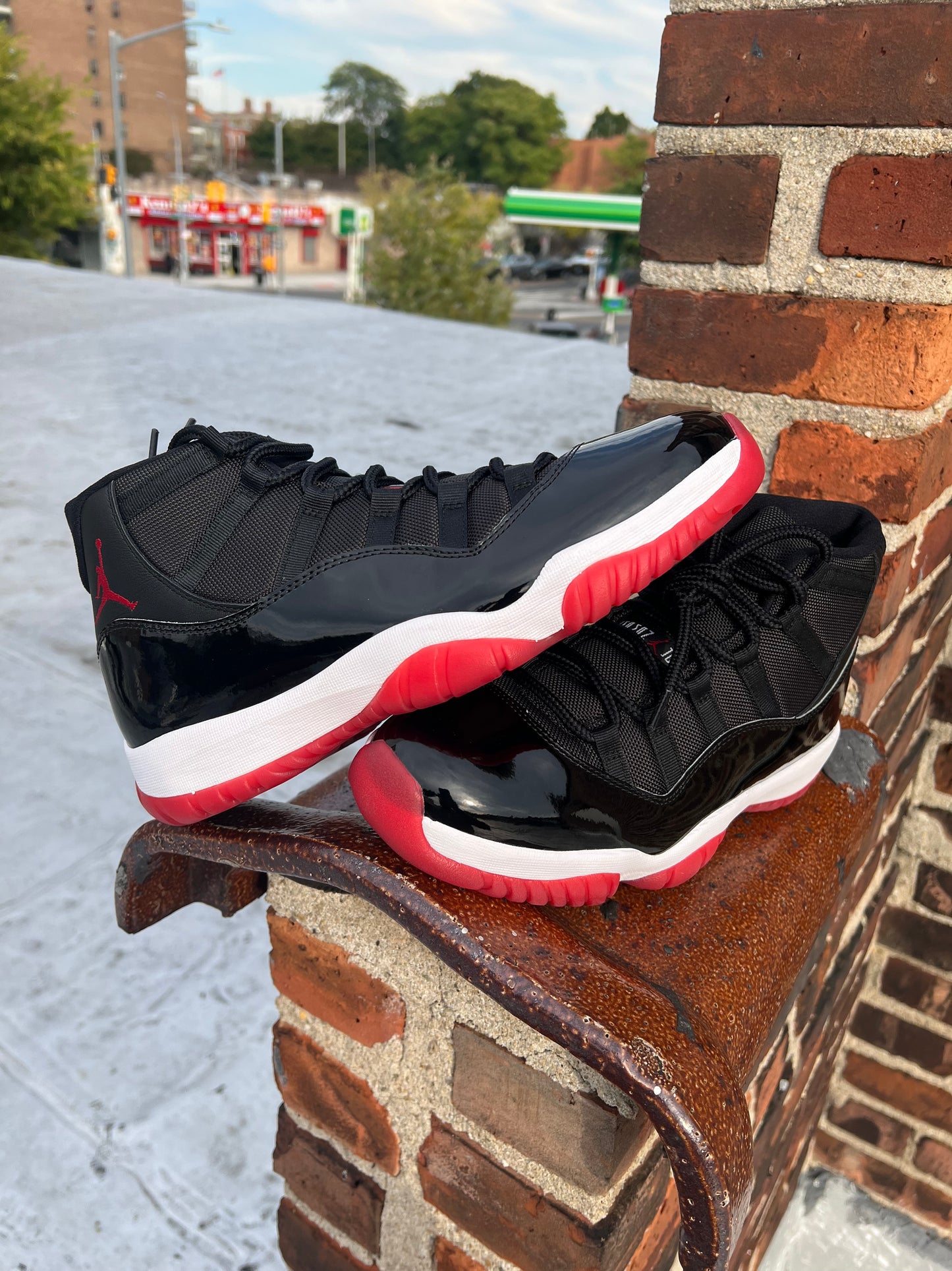 Air Jordan 11 “Bred” (SIZE 11)