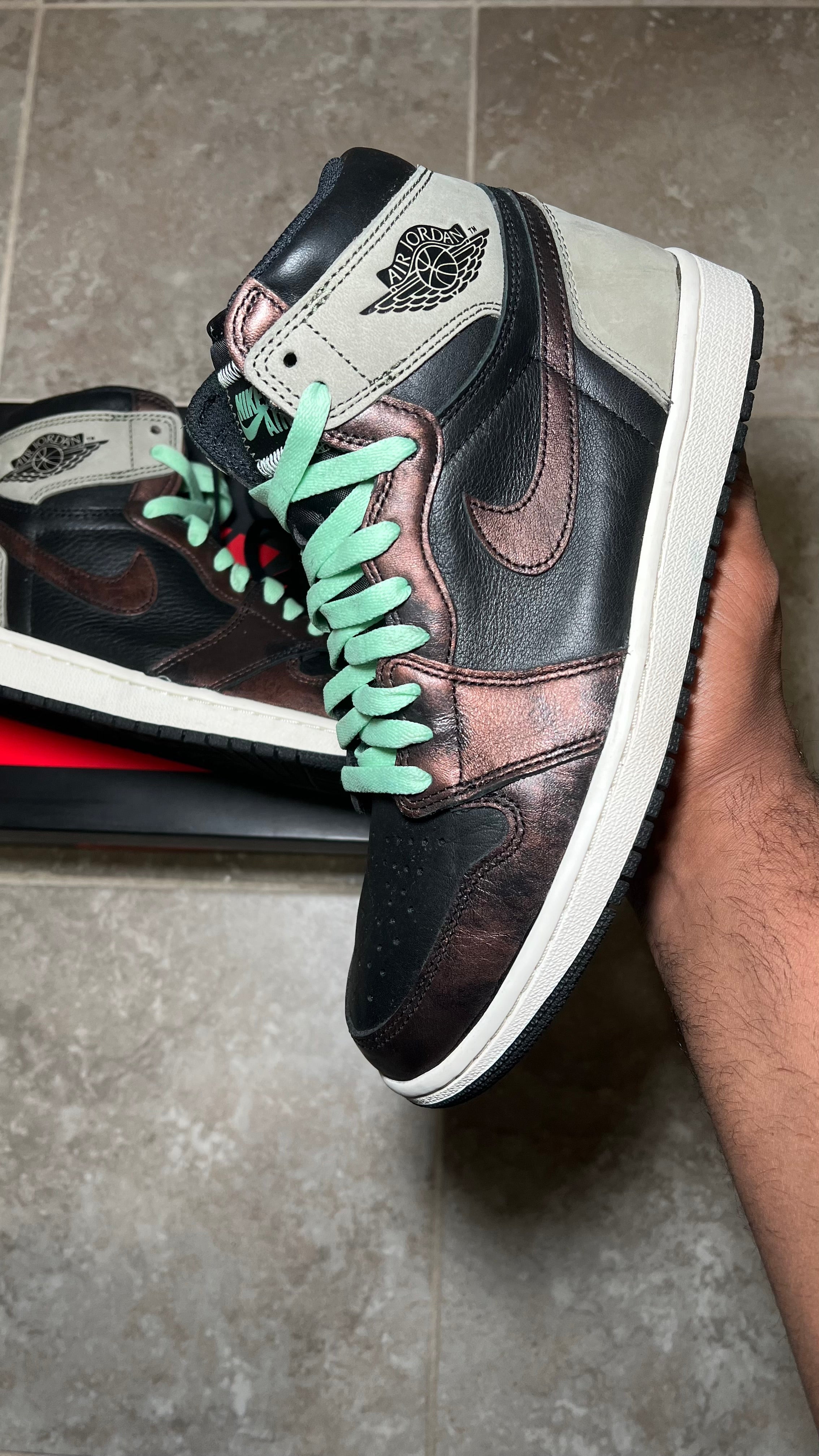 Jordan 1 High online “Patina”